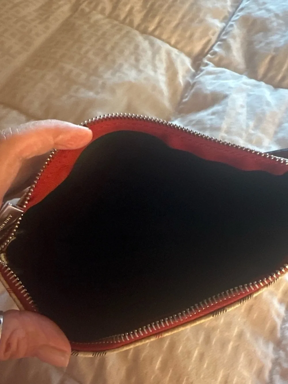 Burberry Plaid hand Bag in Beige with Red Trim. Excellent condition.